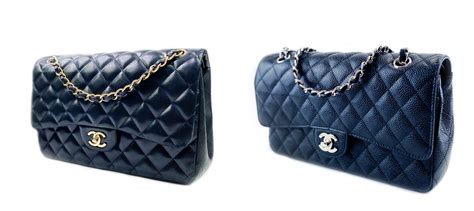 collezione painted lambskin argento e nero chanel|lambskin vs Chanel leather.